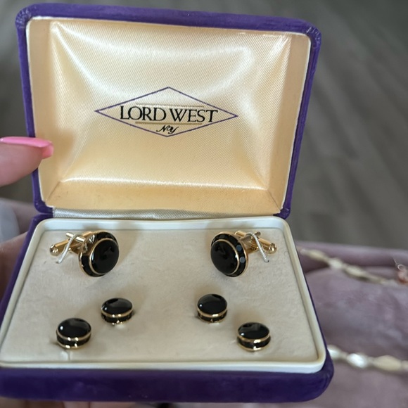 Other - 🥁final price🥁Cuff link and button covers